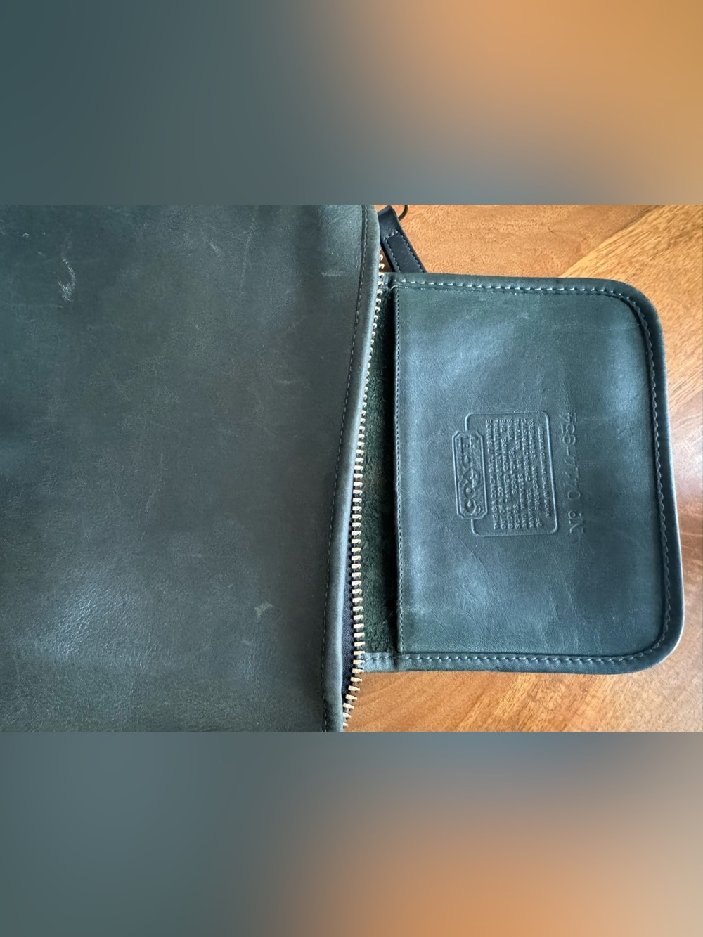 COACH vintage 80’s companion shoulder bag, made in USA, hunter green leather - Picture 14 of 16